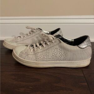 P448 Women’s White Low Top Sneakers Size 38 Zebra Stripe Metallic Suede - US W8